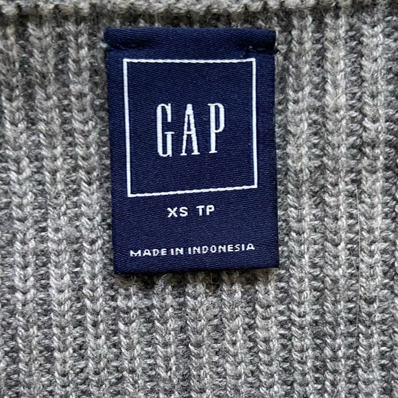 GAP Boat Neck Merino Wool Sweater - Picture 4 of 7